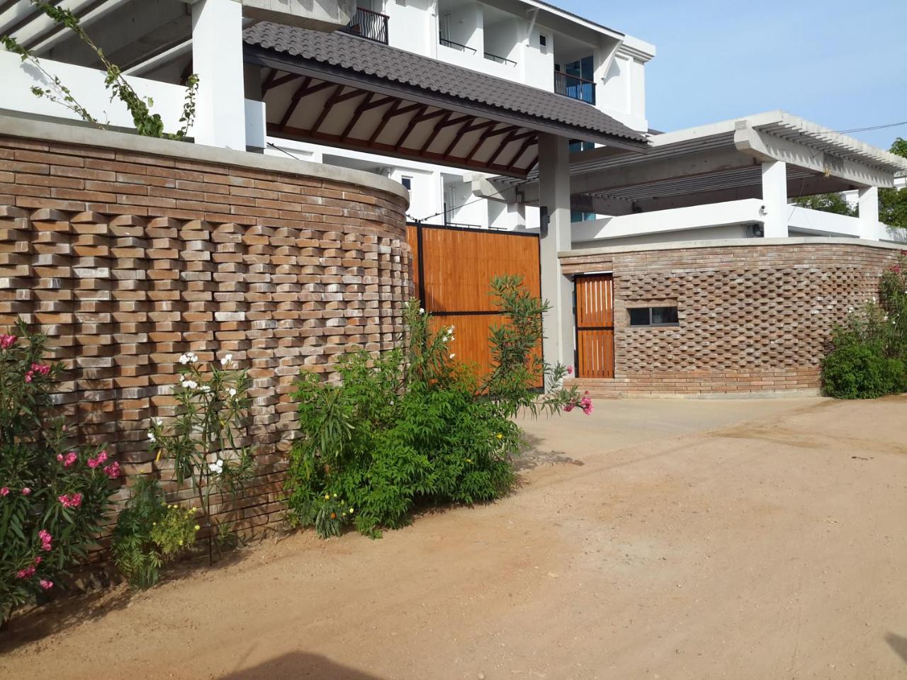 Llh 1G2 Nilaveli Ocean Front Condos Εξωτερικό φωτογραφία