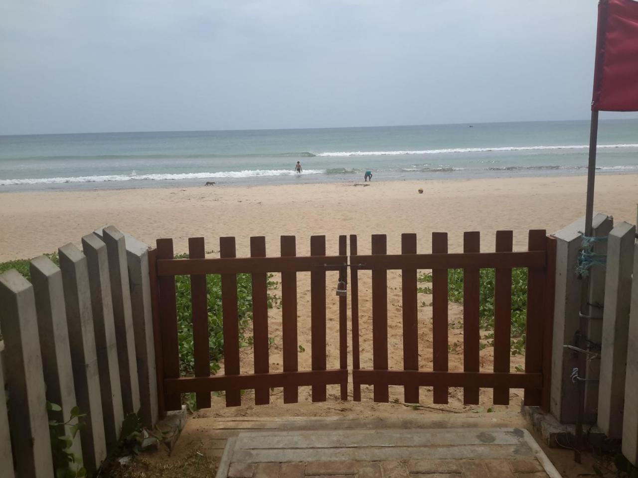 Llh 1G2 Nilaveli Ocean Front Condos Εξωτερικό φωτογραφία